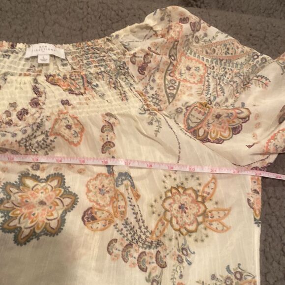 New Direction Blouse Size Large Floral Bell Sleeve Gathered Neck - Picture 7 of 11